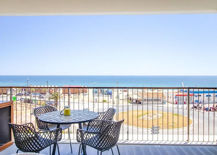 Bayline Cond - Sea View - Spa - Pool - Gym - Truta By Bedzy