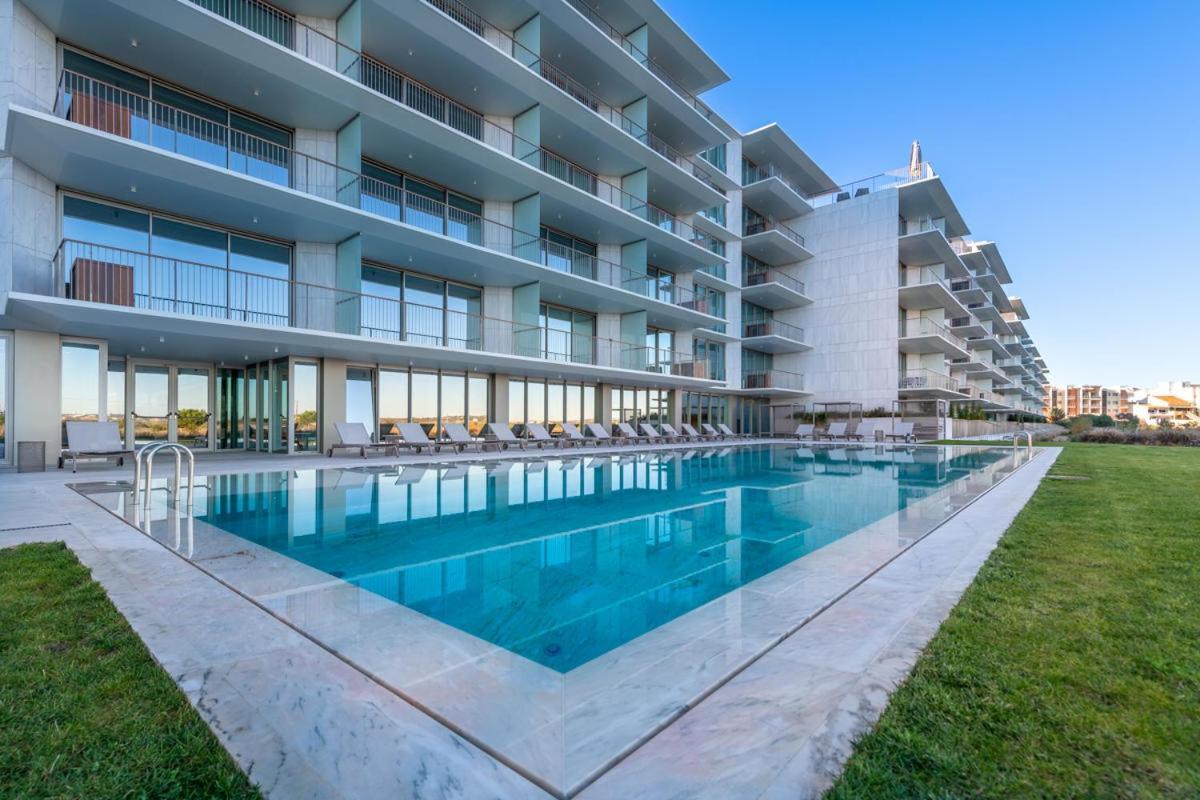 Bayline Cond - Sea View - - Pool - Gym - Truta By Bedzy Apartment *