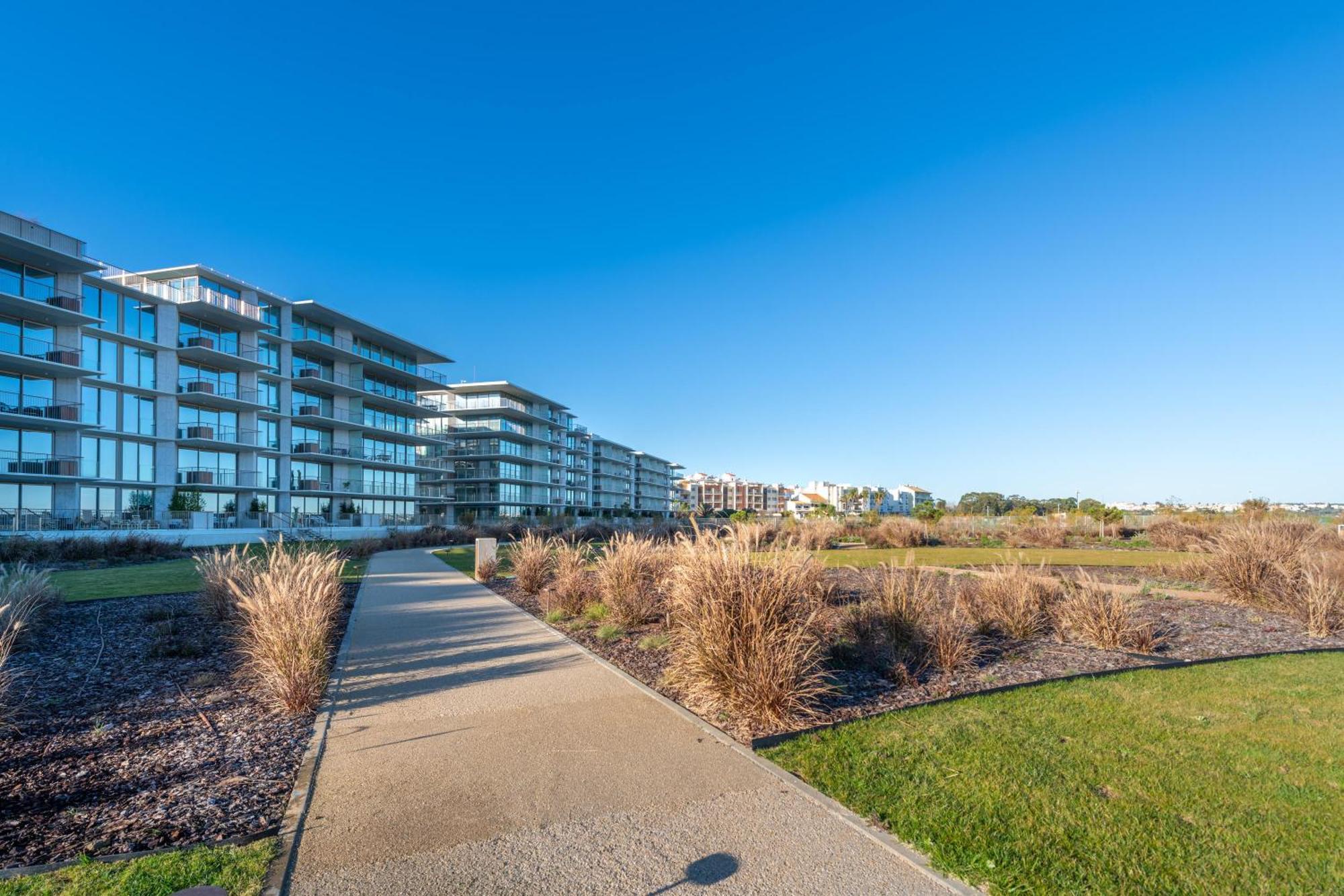 Apartment Bayline Cond - Sea View - - Pool - Gym - Truta By Bedzy Armacao de Pera