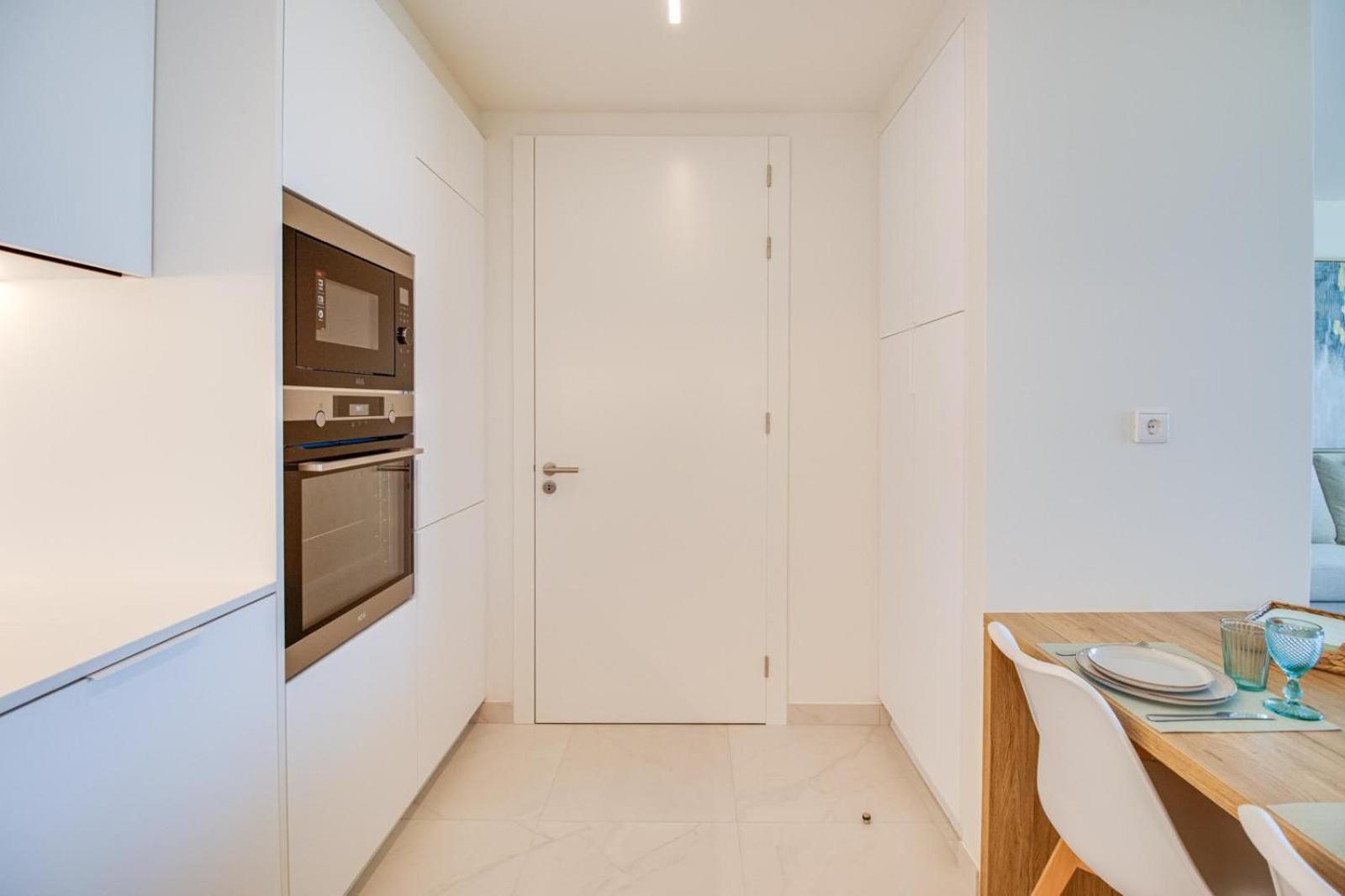 Apartment Bayline Cond - Sea View - - Pool - Gym - Truta By Bedzy *