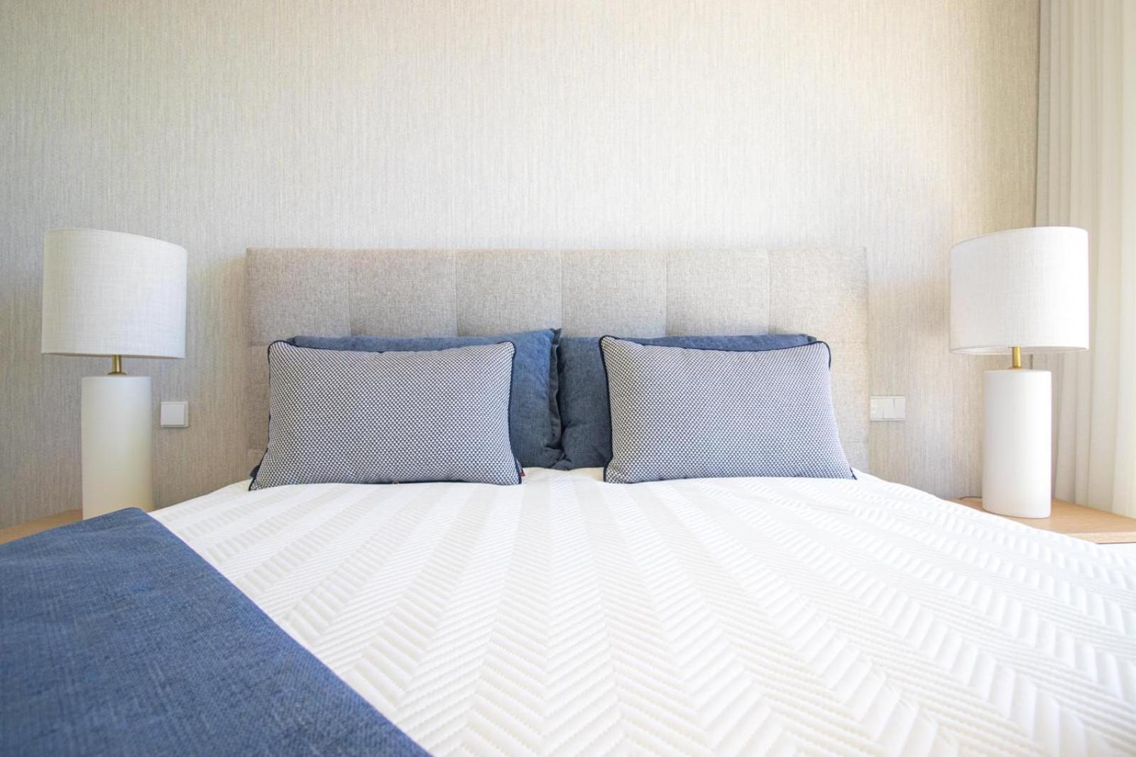 Bayline Cond - Sea View - - Pool - Gym - Truta By Bedzy Apartment